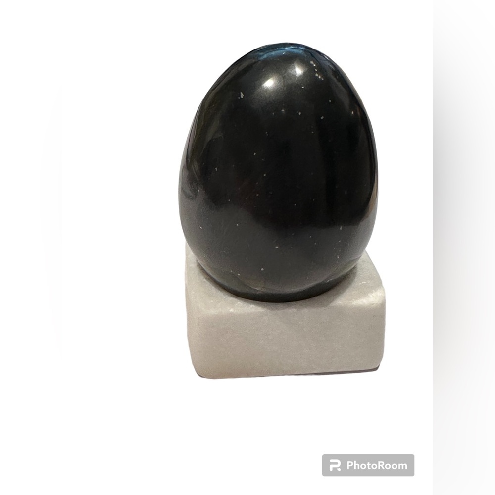Black Onyx Decorative Egg with White Onyx Base